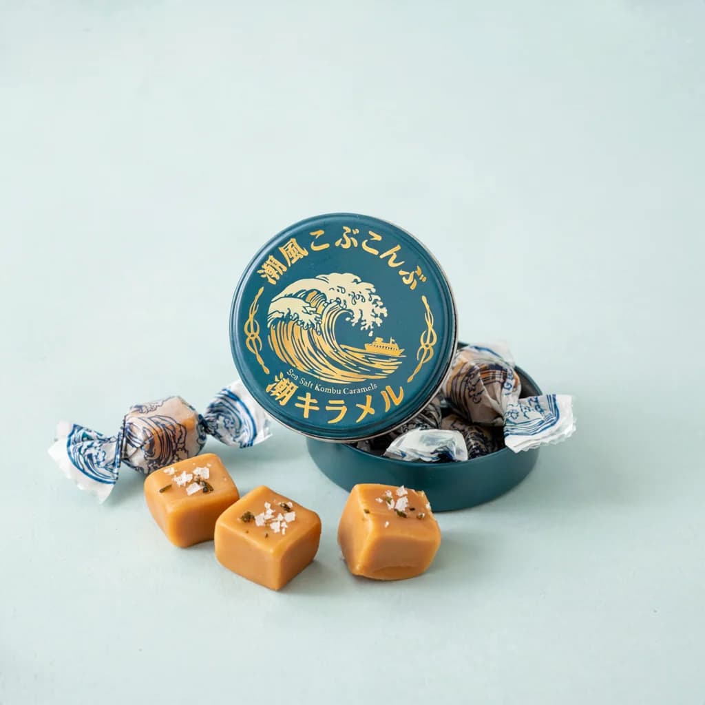 Sea Salt Kombu Caramels (潮風こんぶキャラメル) — packshot rendered by Ideogram V4